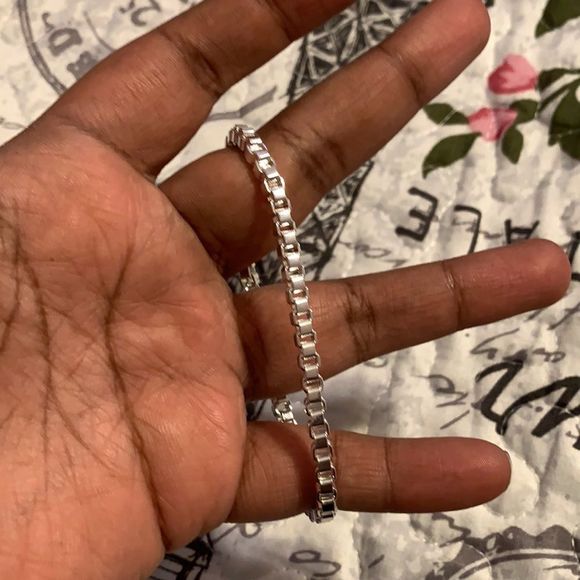 Sterling Silver Plated Square Link Chain Bracelet - Picture 3 of 9